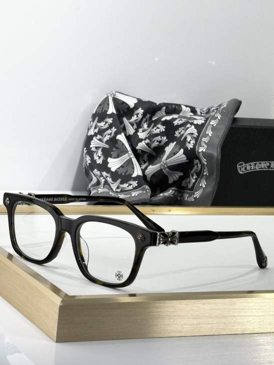 Picture of Chrome Hearts Sunglasses _SKUfw71074579fw